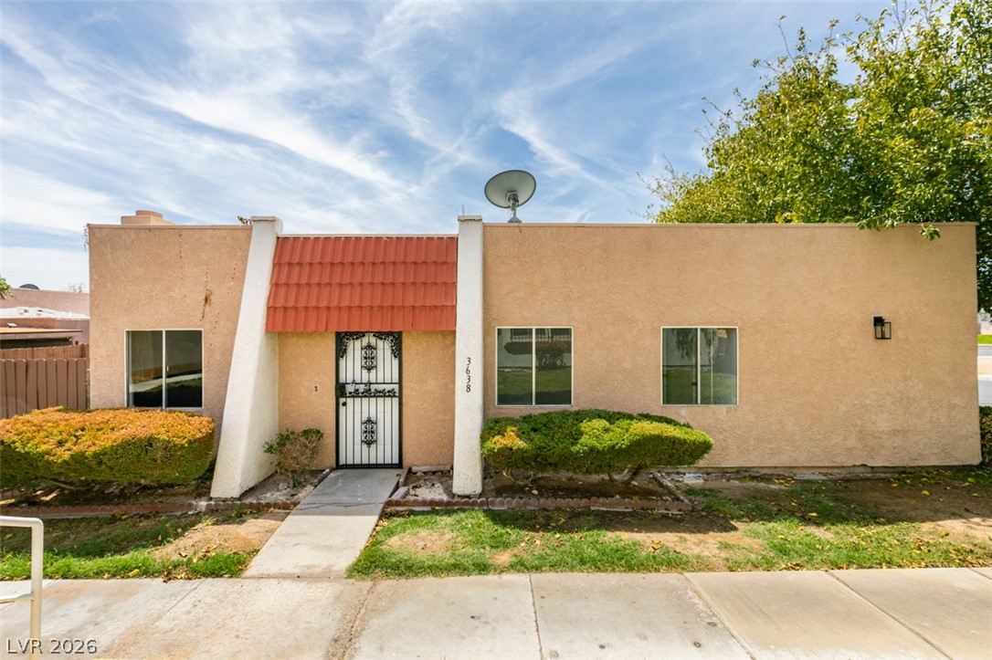 3638 Villa Knolls East Drive Las Vegas NV 89120