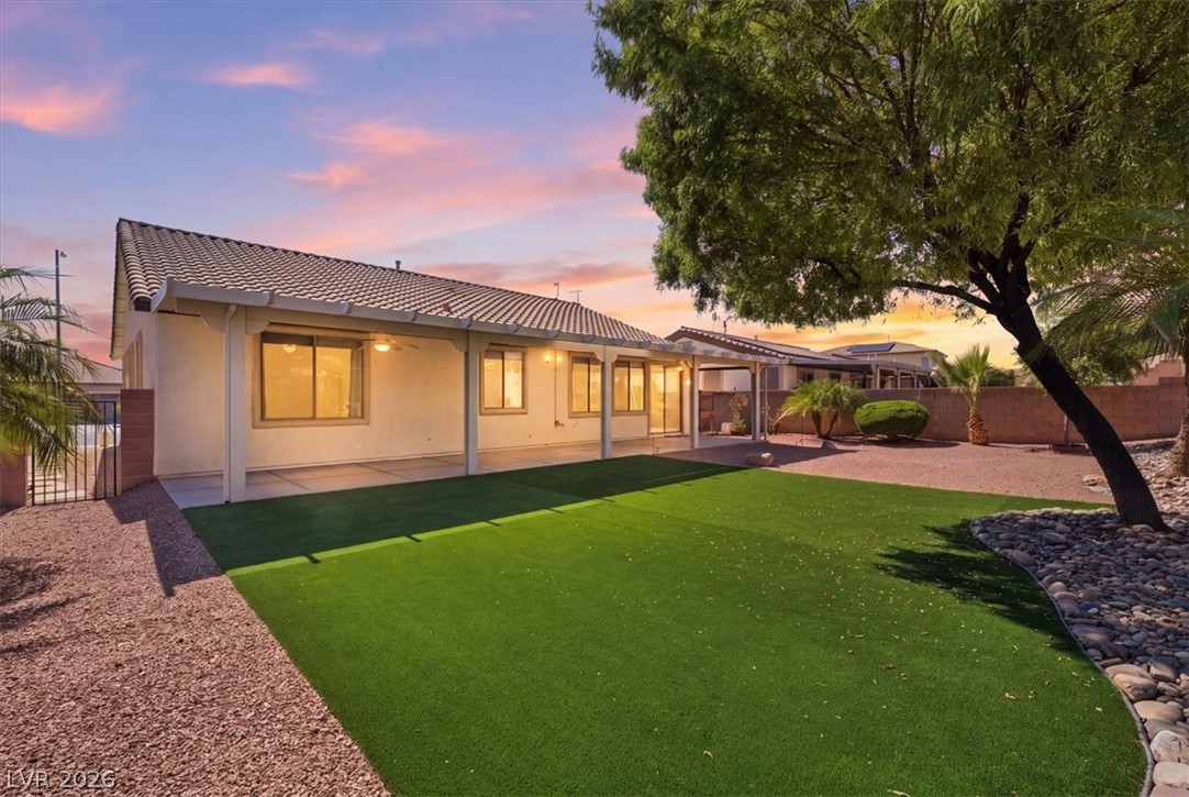 1828 Moonglow Peak Avenue North Las Vegas NV 89084