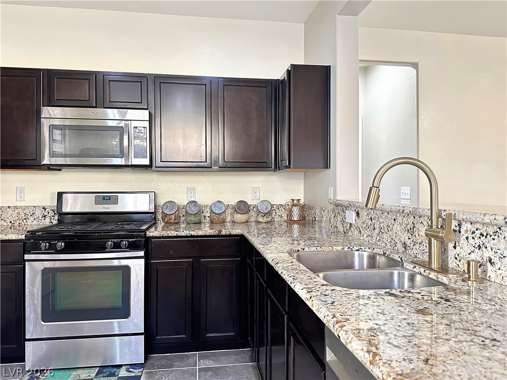 976 Aspen Cliff Drive Henderson NV 89011