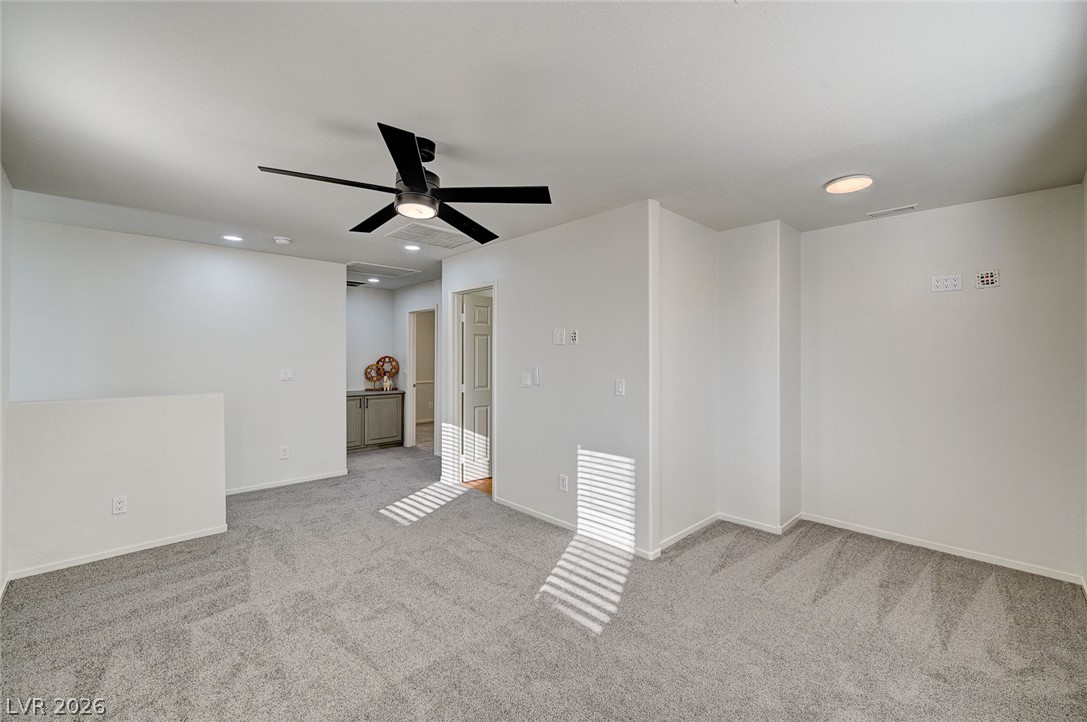 8062 Imperial Treasure Street Las Vegas NV 89139