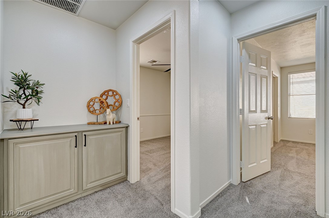8062 Imperial Treasure Street Las Vegas NV 89139