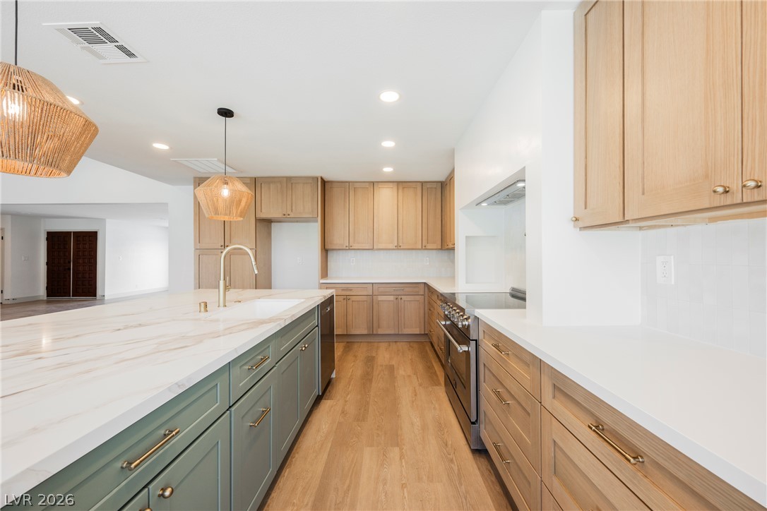 2755 South Torrey Pines Drive Las Vegas NV 89146