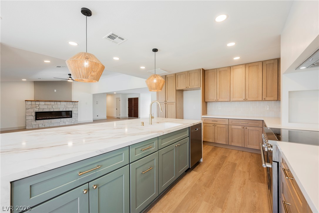 2755 South Torrey Pines Drive Las Vegas NV 89146