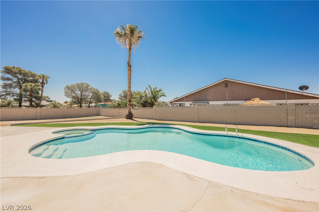2755 South Torrey Pines Drive Las Vegas NV 89146