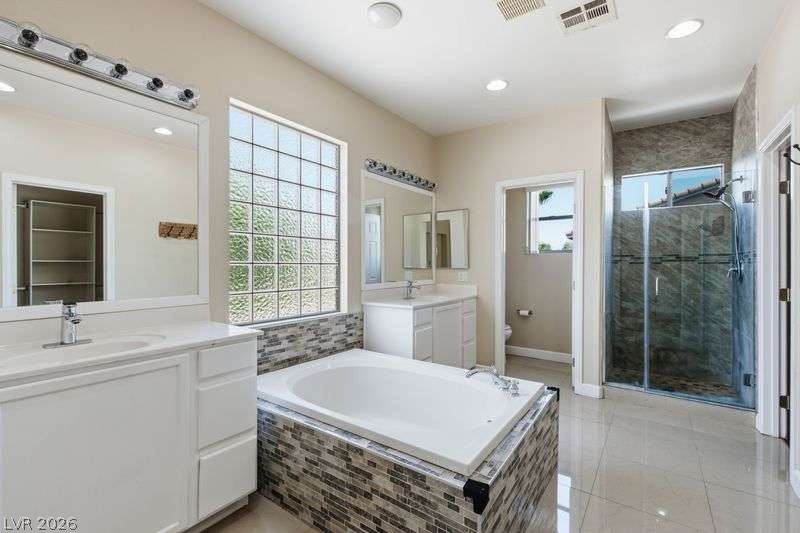 10464 Calico Pines Avenue Las Vegas NV 89135