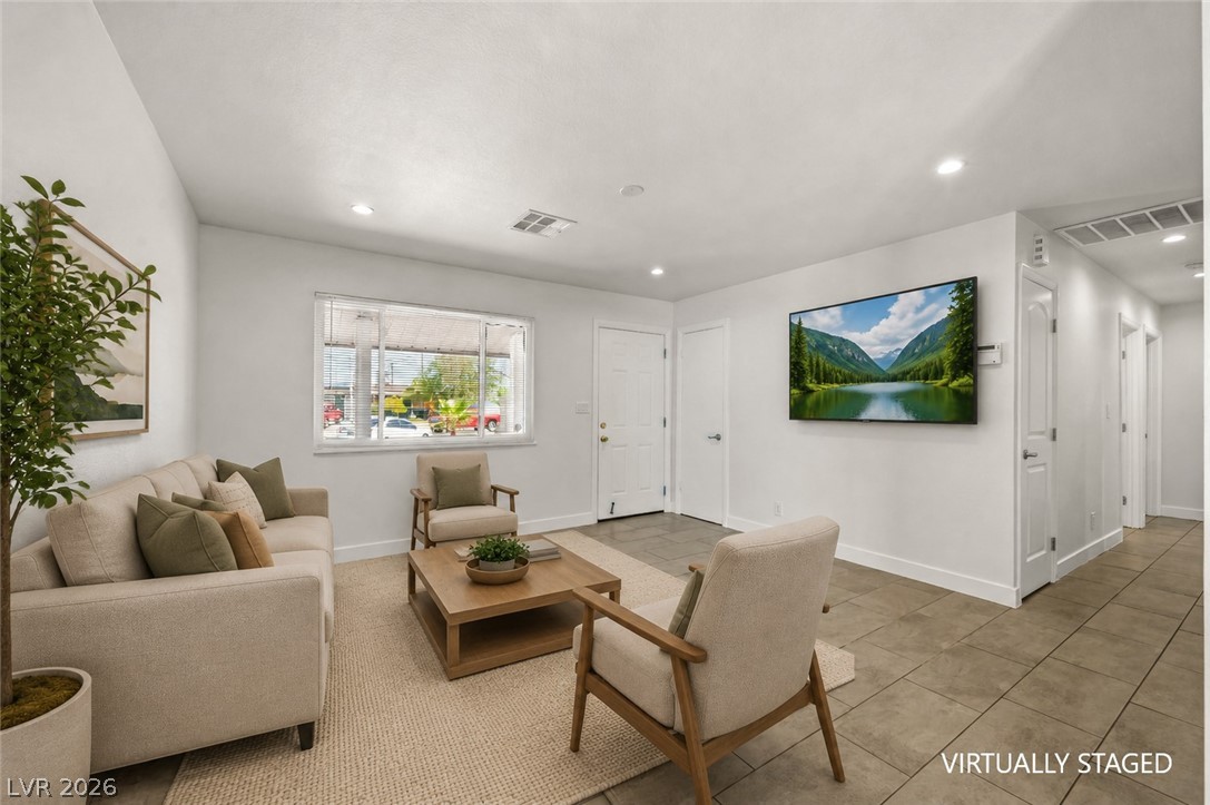 712 Harper Circle Las Vegas NV 89107