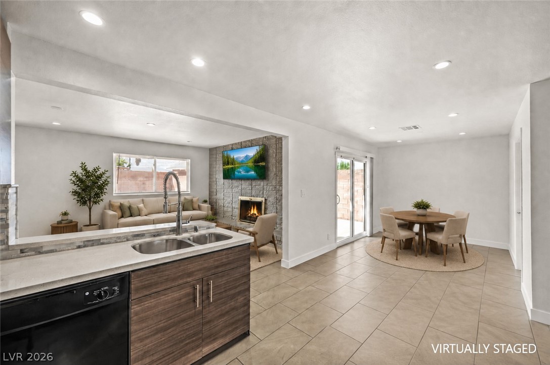 712 Harper Circle Las Vegas NV 89107