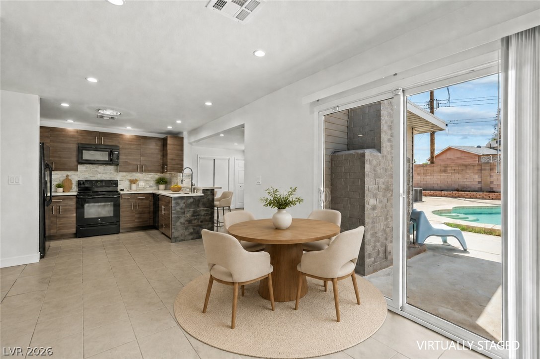 712 Harper Circle Las Vegas NV 89107