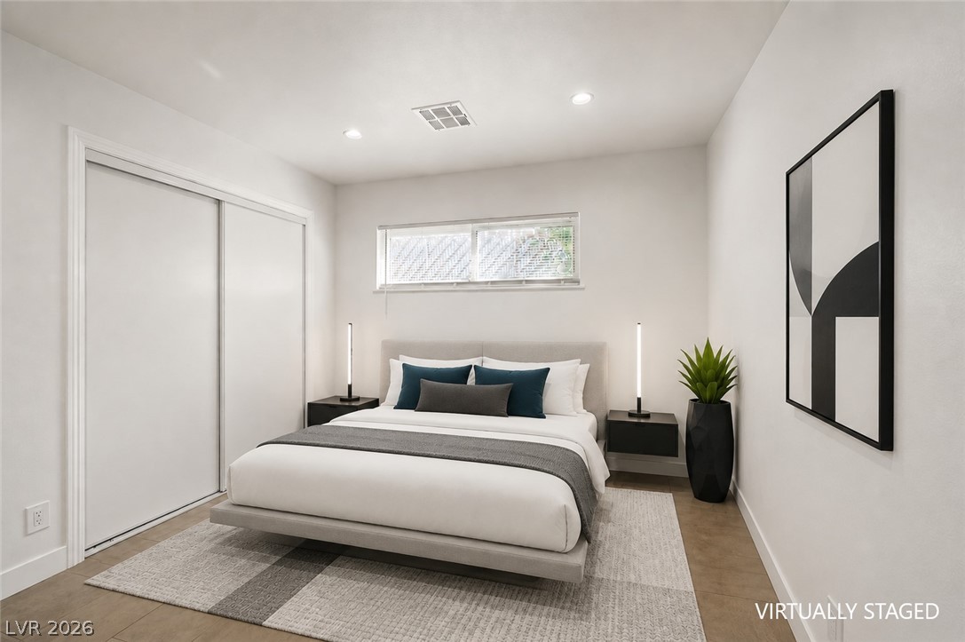 712 Harper Circle Las Vegas NV 89107