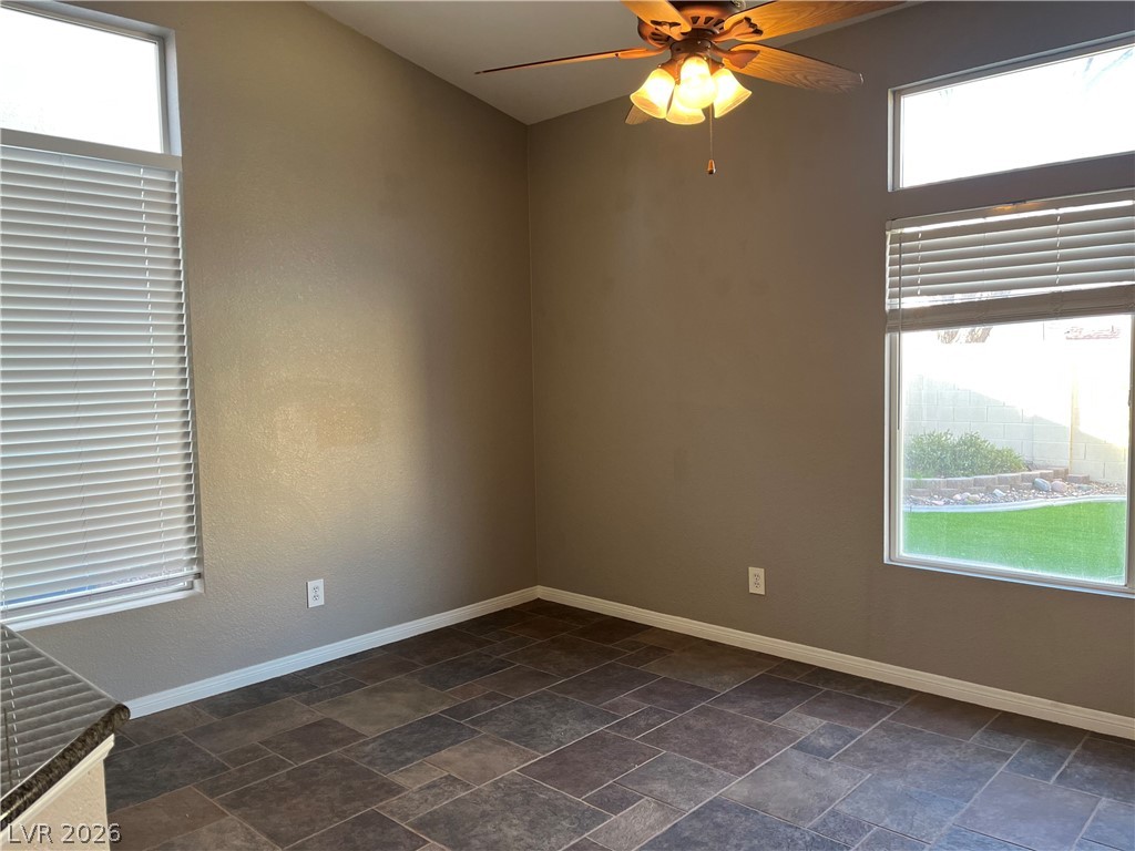 8724 Country Pines Avenue Las Vegas NV 89129