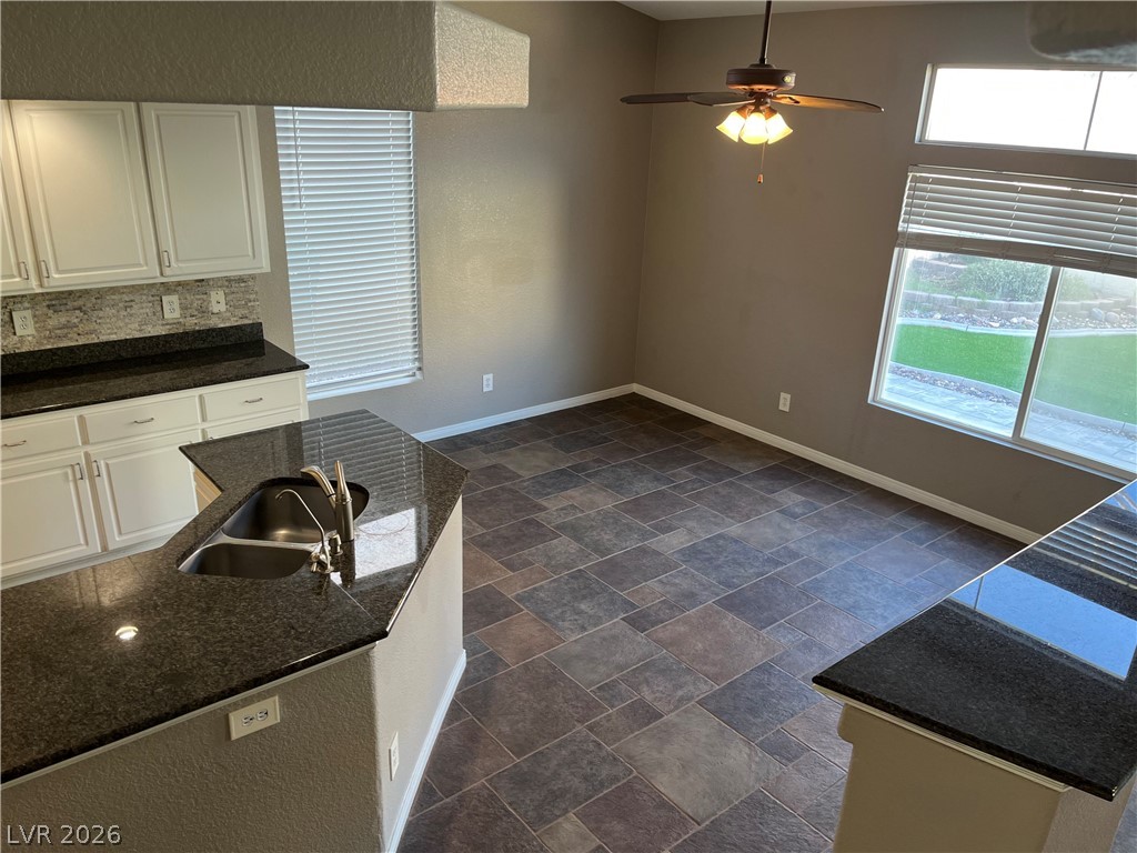8724 Country Pines Avenue Las Vegas NV 89129