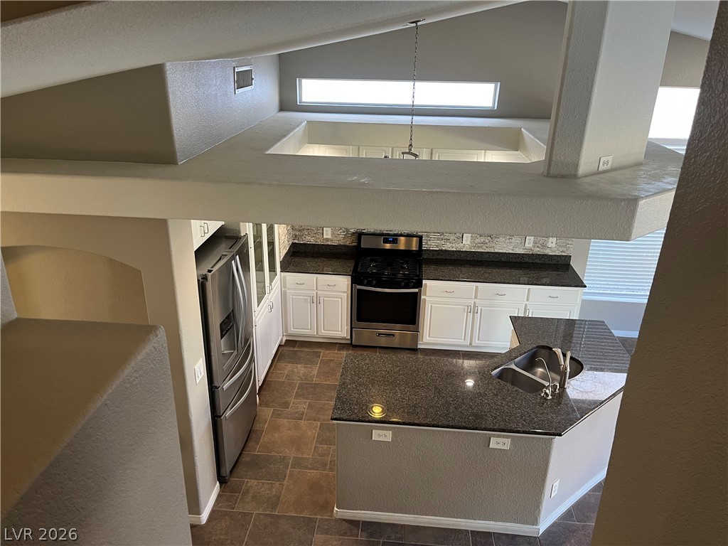 8724 Country Pines Avenue Las Vegas NV 89129