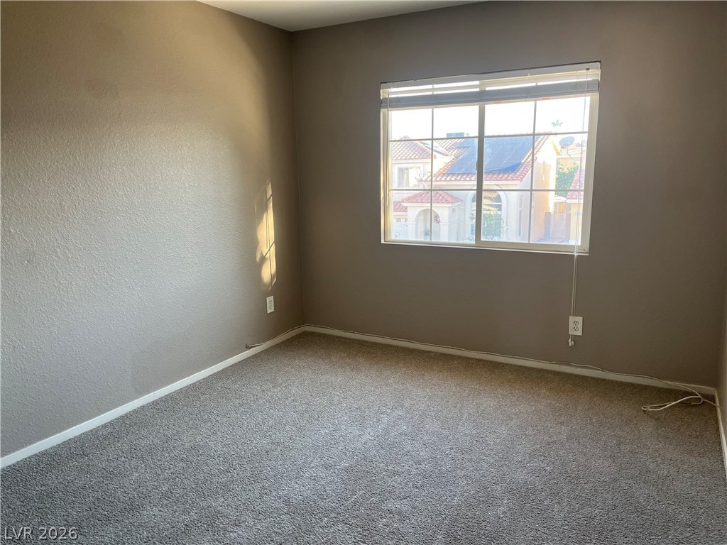 8724 Country Pines Avenue Las Vegas NV 89129