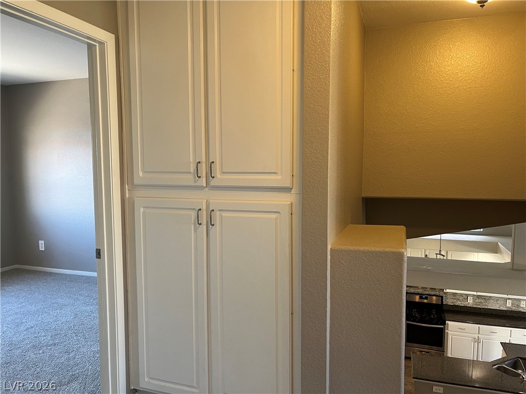 8724 Country Pines Avenue Las Vegas NV 89129