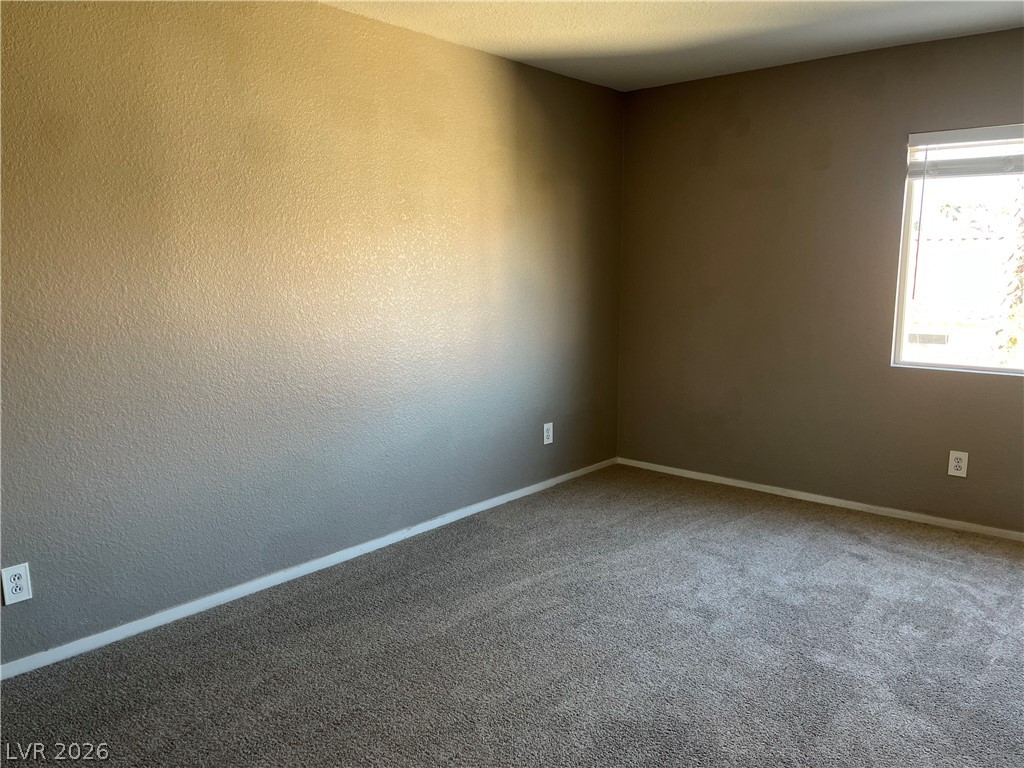 8724 Country Pines Avenue Las Vegas NV 89129