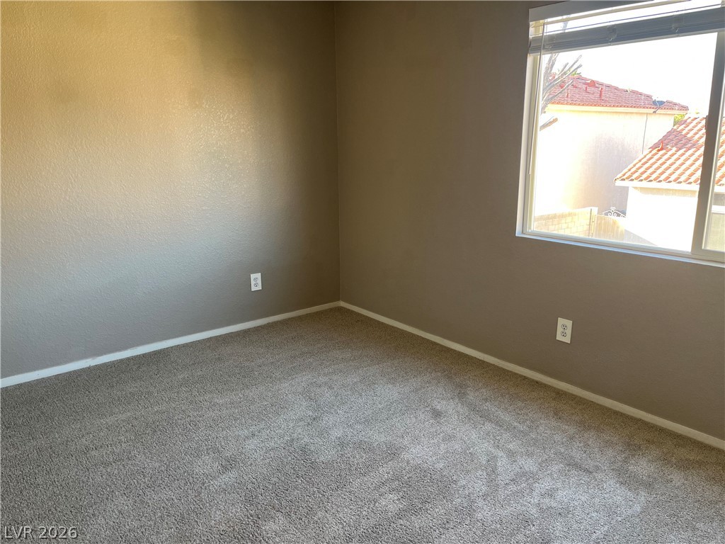 8724 Country Pines Avenue Las Vegas NV 89129