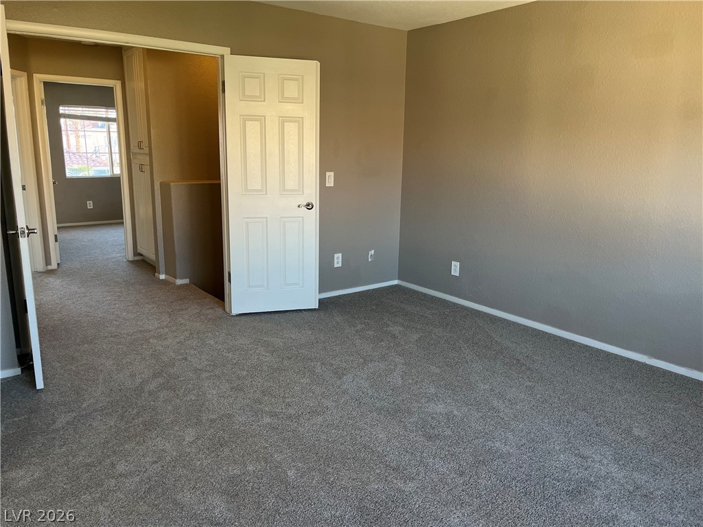 8724 Country Pines Avenue Las Vegas NV 89129