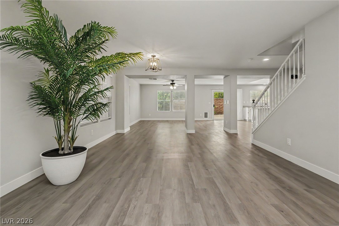 6924 Ghost Ranch Avenue Las Vegas NV 89179