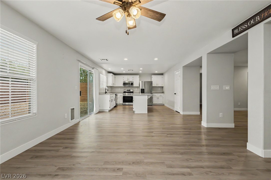 6924 Ghost Ranch Avenue Las Vegas NV 89179