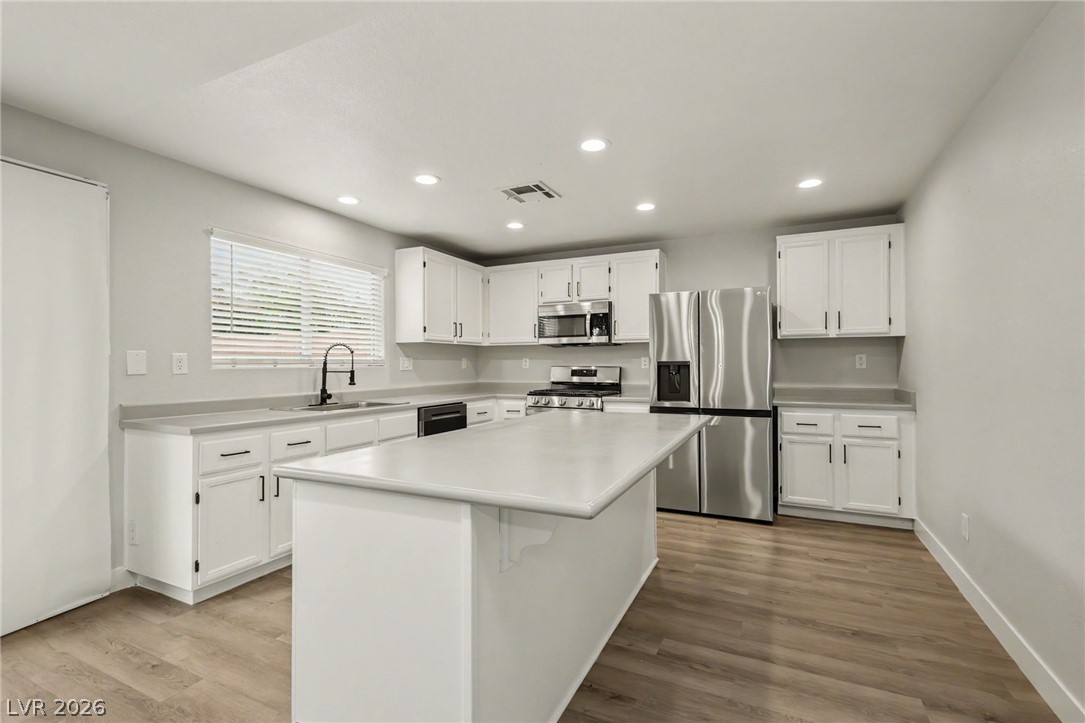 6924 Ghost Ranch Avenue Las Vegas NV 89179