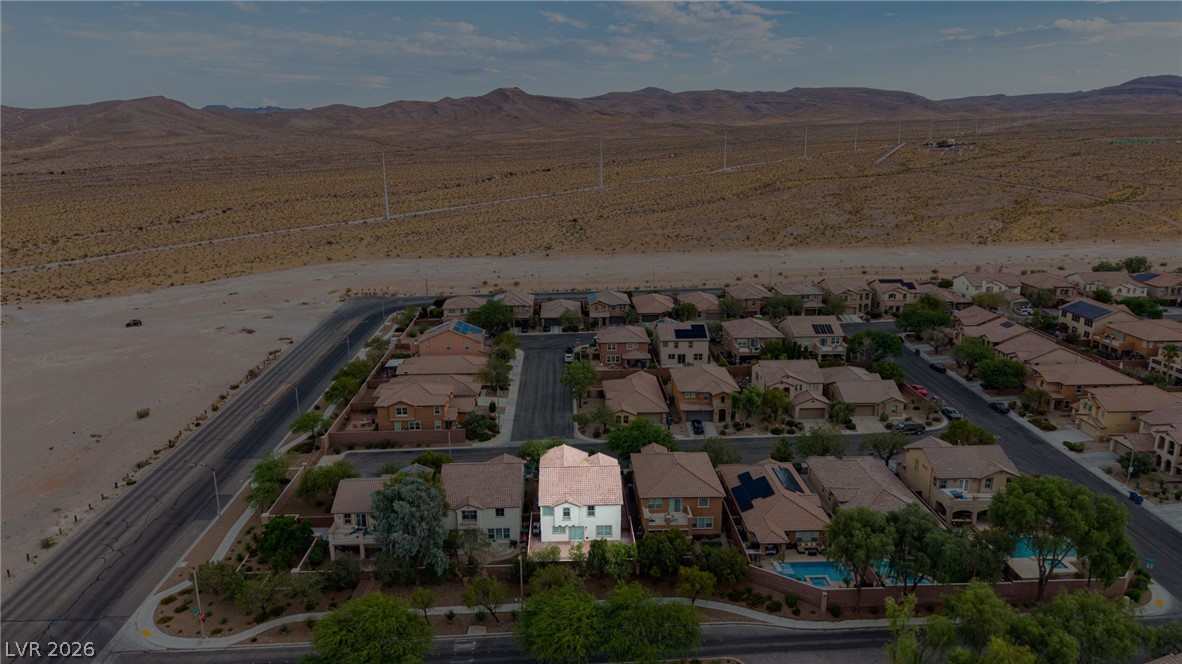 6924 Ghost Ranch Avenue Las Vegas NV 89179