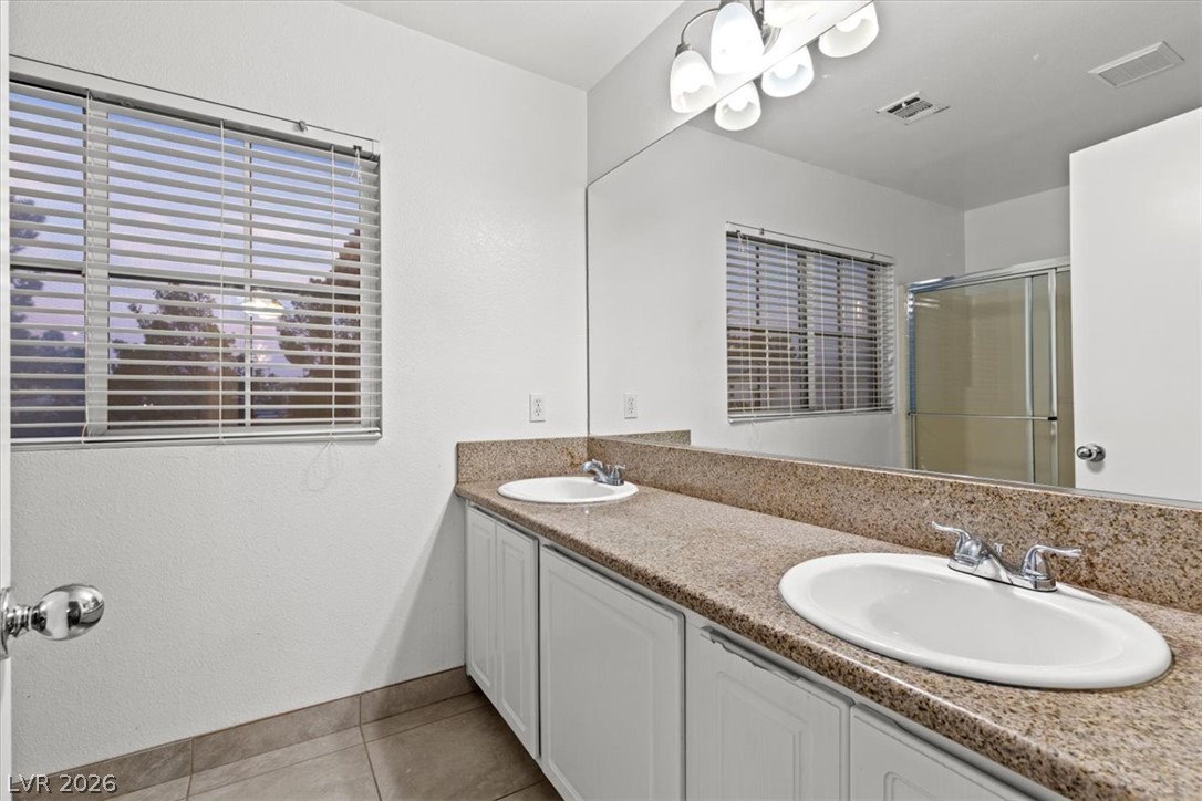 1792 East Quartz Landing Avenue Las Vegas NV 89183