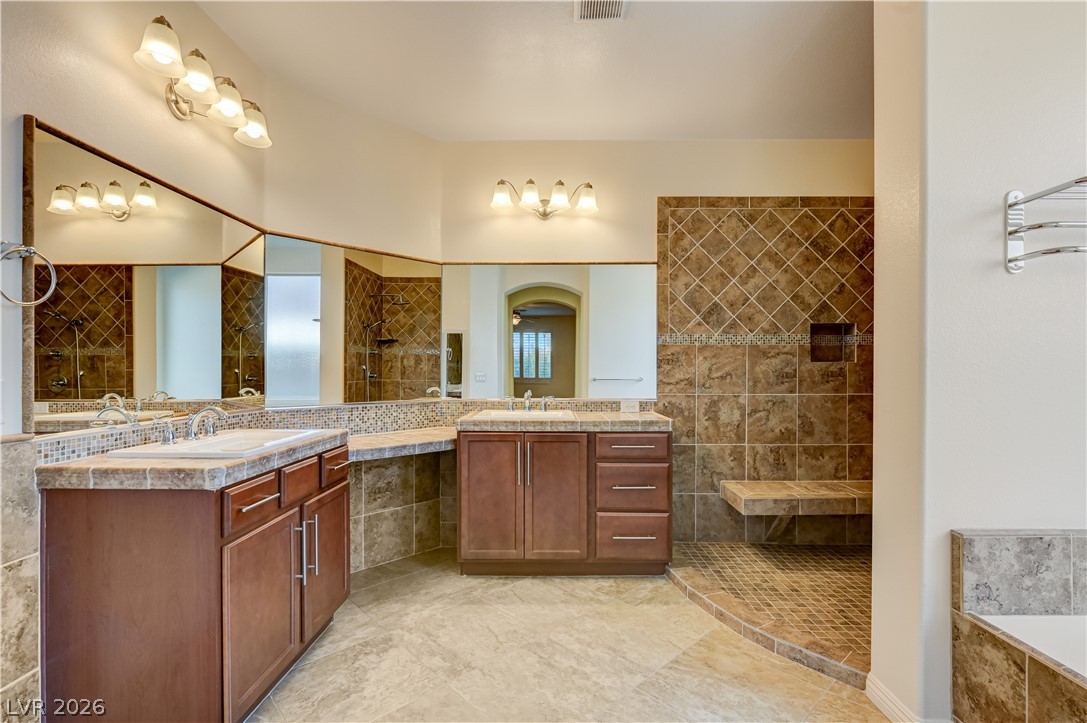 1637 Blue Cliffs Avenue Henderson NV 89014
