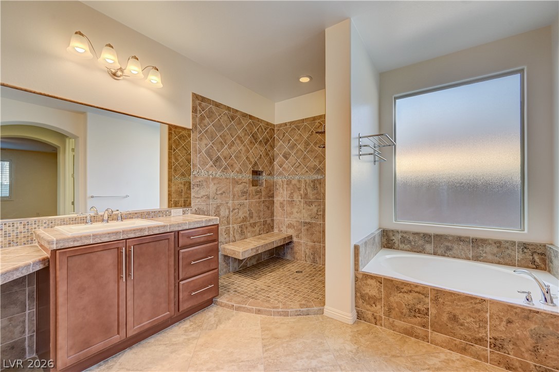 1637 Blue Cliffs Avenue Henderson NV 89014