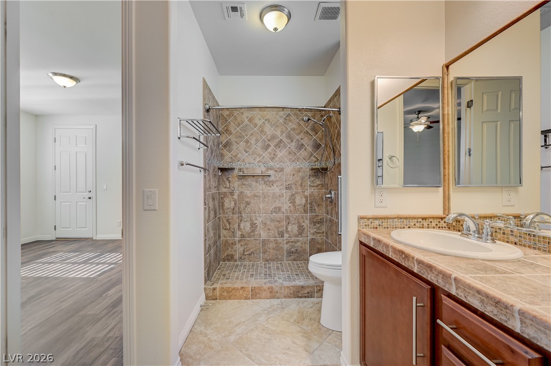 1637 Blue Cliffs Avenue Henderson NV 89014
