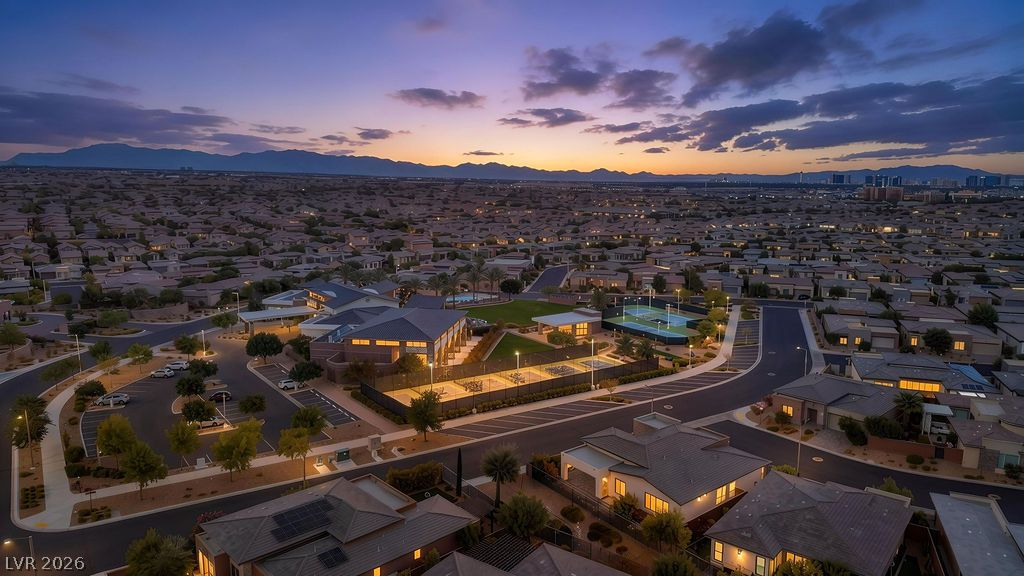 6759 Ivory Sage Street Las Vegas NV 89148