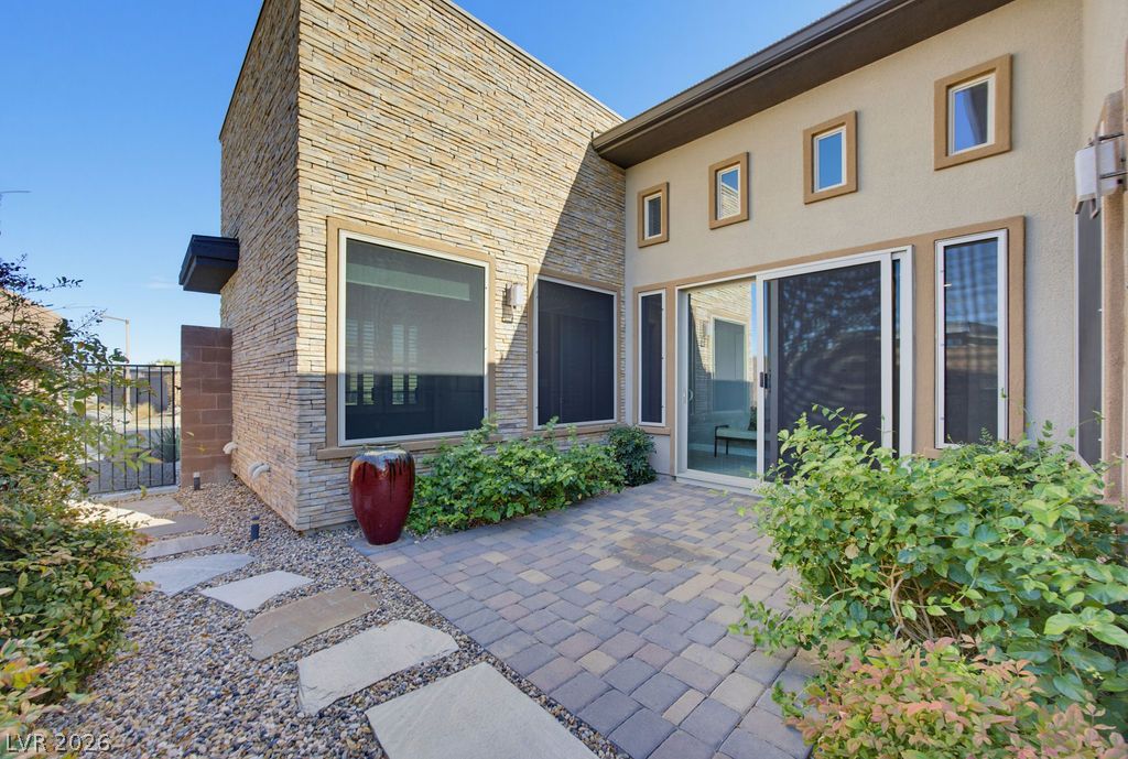 6759 Ivory Sage Street Las Vegas NV 89148