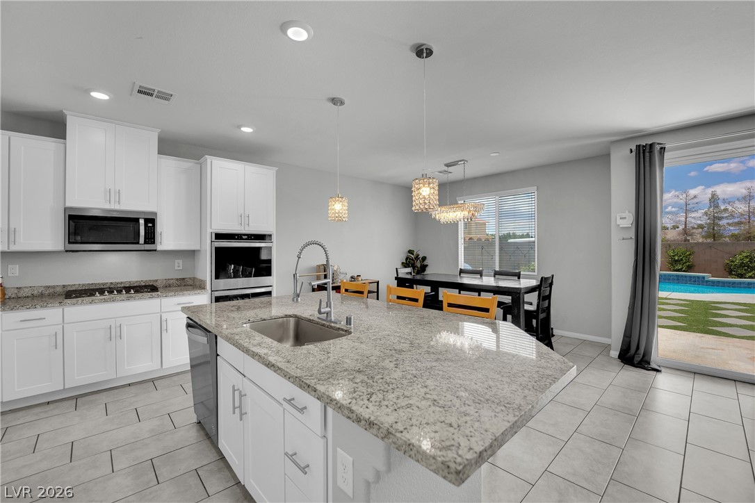 9267 Bluemist Falls Street Las Vegas NV 89123