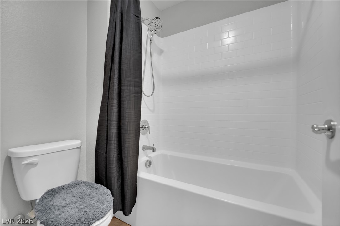 9267 Bluemist Falls Street Las Vegas NV 89123