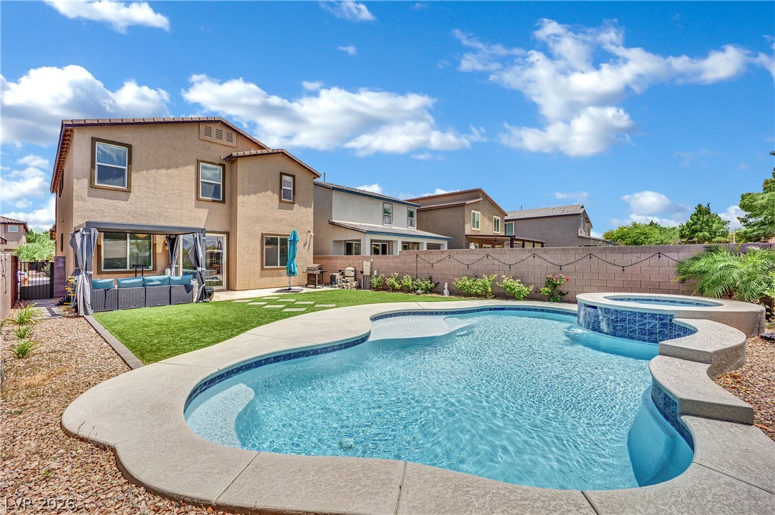 9267 Bluemist Falls Street Las Vegas NV 89123