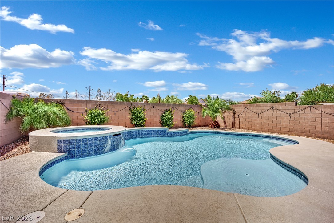 9267 Bluemist Falls Street Las Vegas NV 89123