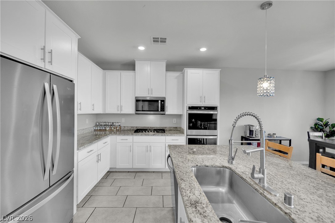 9267 Bluemist Falls Street Las Vegas NV 89123