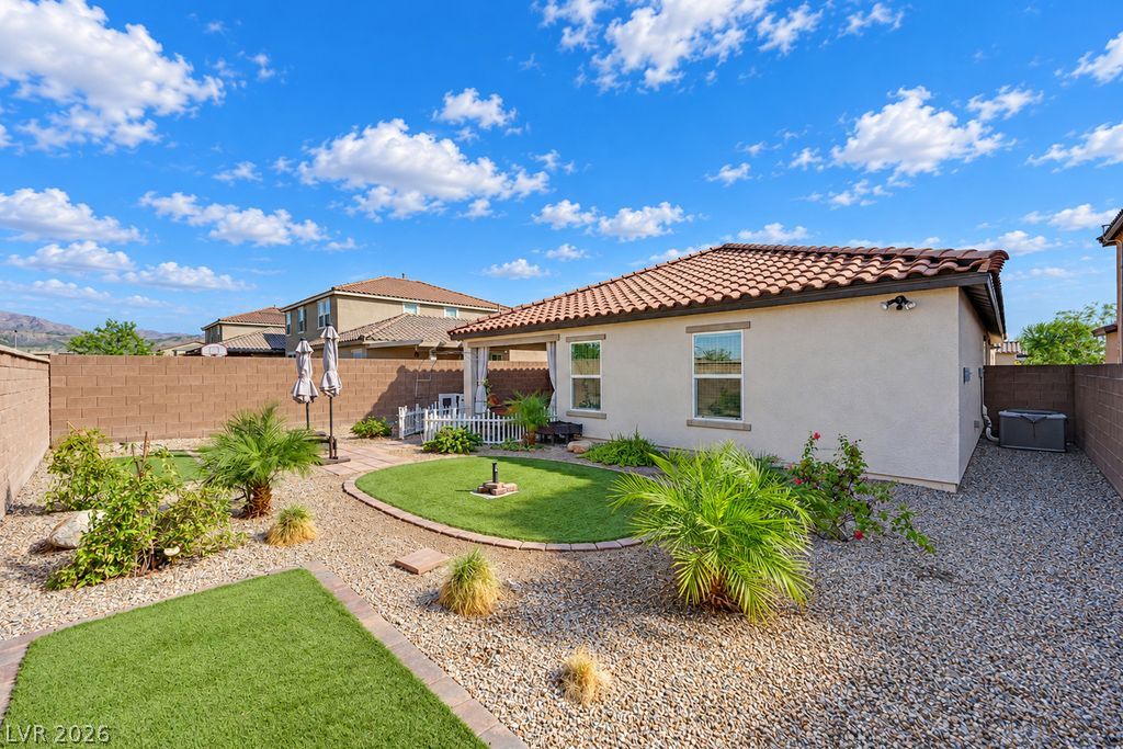6833 Toll Mountain Street North Las Vegas NV 89086