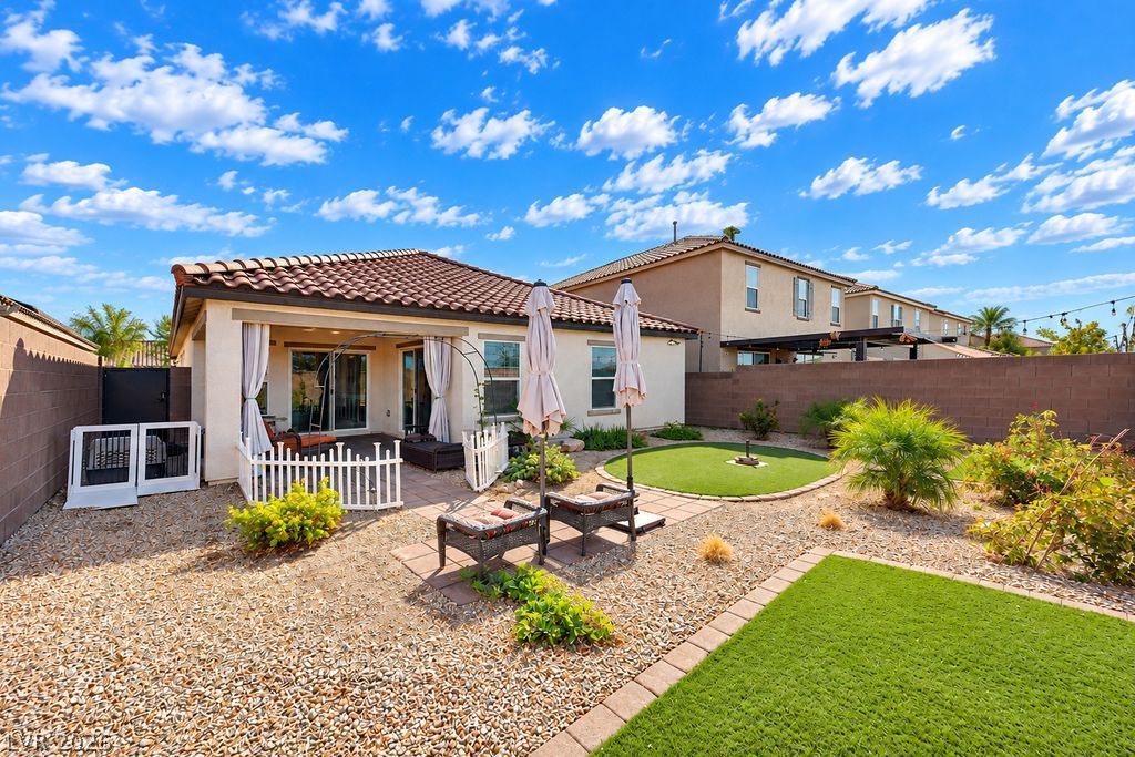 6833 Toll Mountain Street North Las Vegas NV 89086