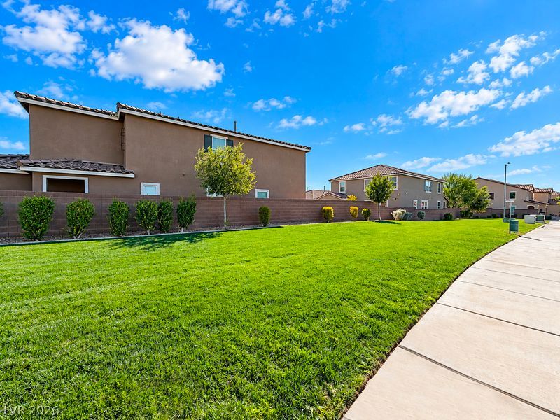 6833 Toll Mountain Street North Las Vegas NV 89086