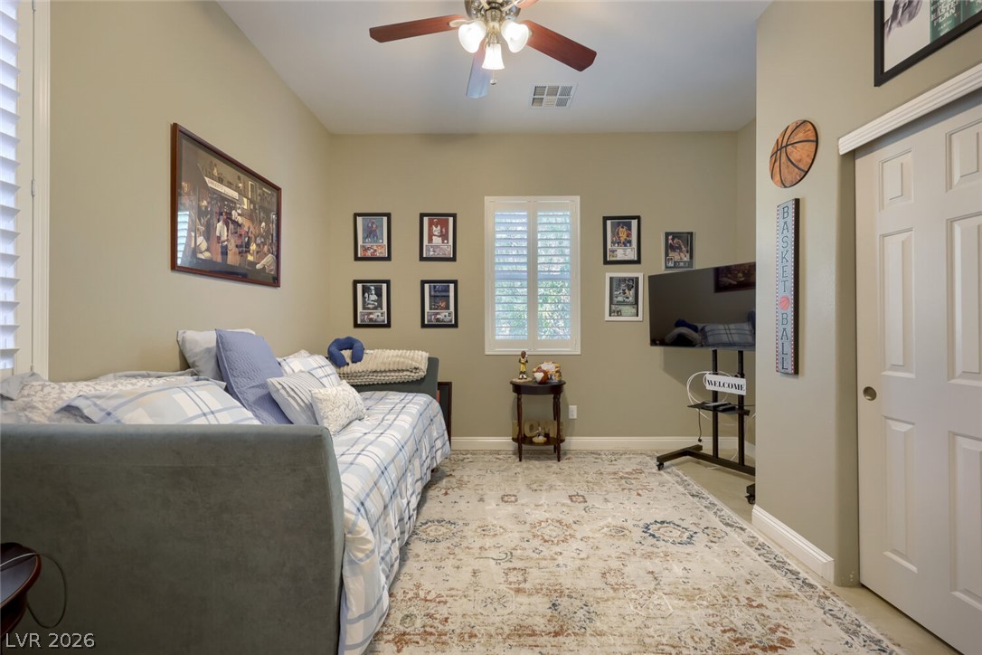 8833 Dramatic Gold Avenue Las Vegas NV 89178
