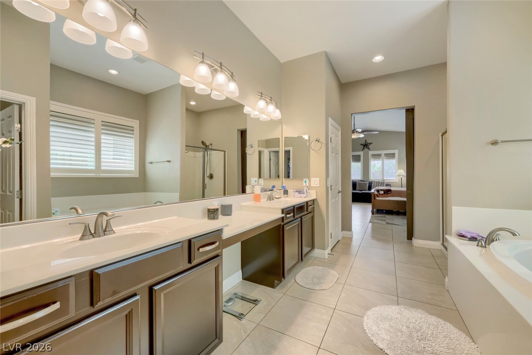 8833 Dramatic Gold Avenue Las Vegas NV 89178