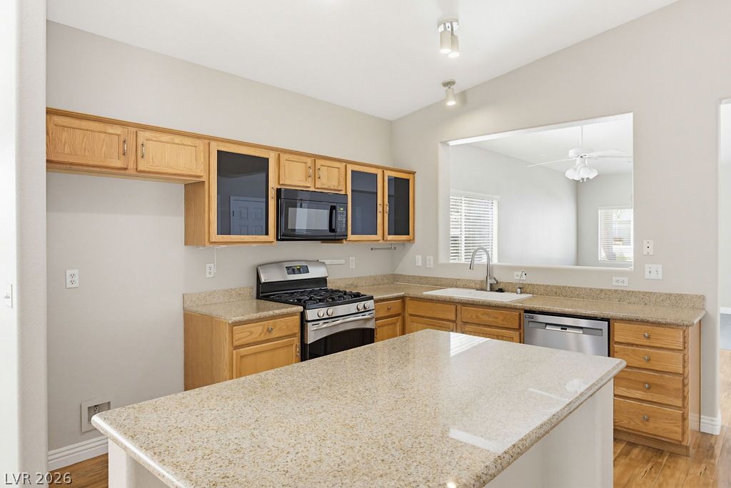 4825 Cascade Pools Avenue Las Vegas NV 89131