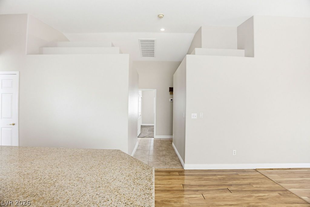 4825 Cascade Pools Avenue Las Vegas NV 89131