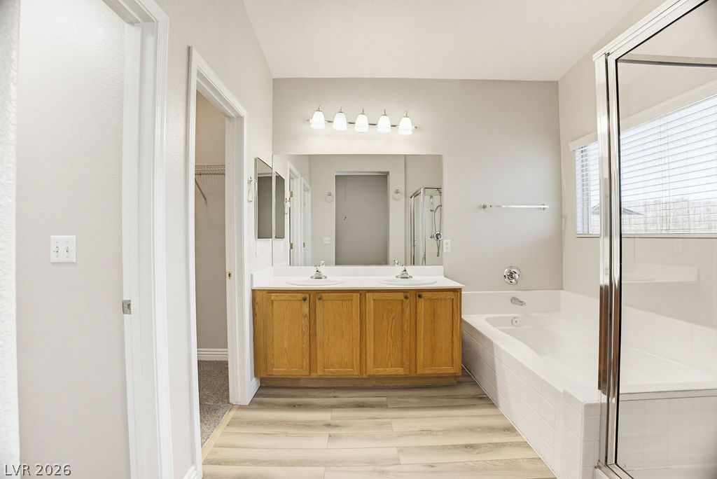 4825 Cascade Pools Avenue Las Vegas NV 89131
