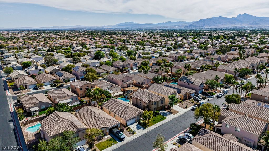 4825 Cascade Pools Avenue Las Vegas NV 89131
