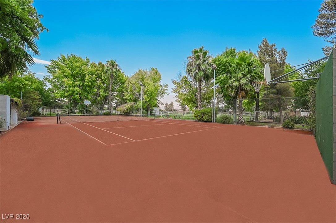 7330 North Rainbow Boulevard Las Vegas NV 89131