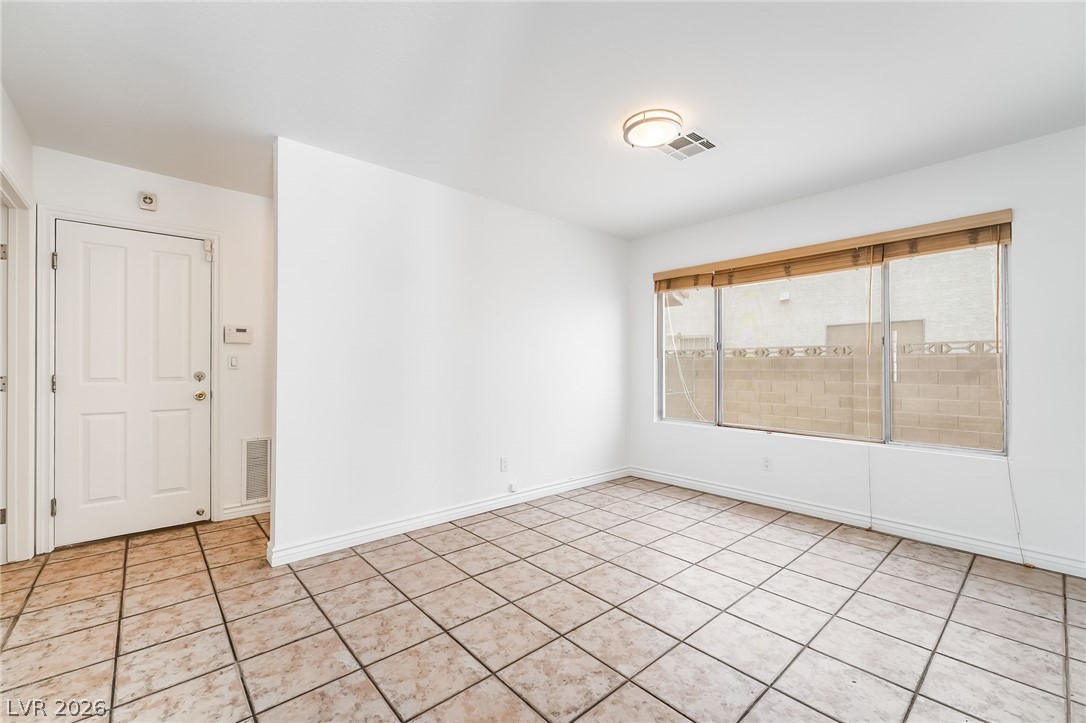 4767 Beaconsfield Street Las Vegas NV 89147