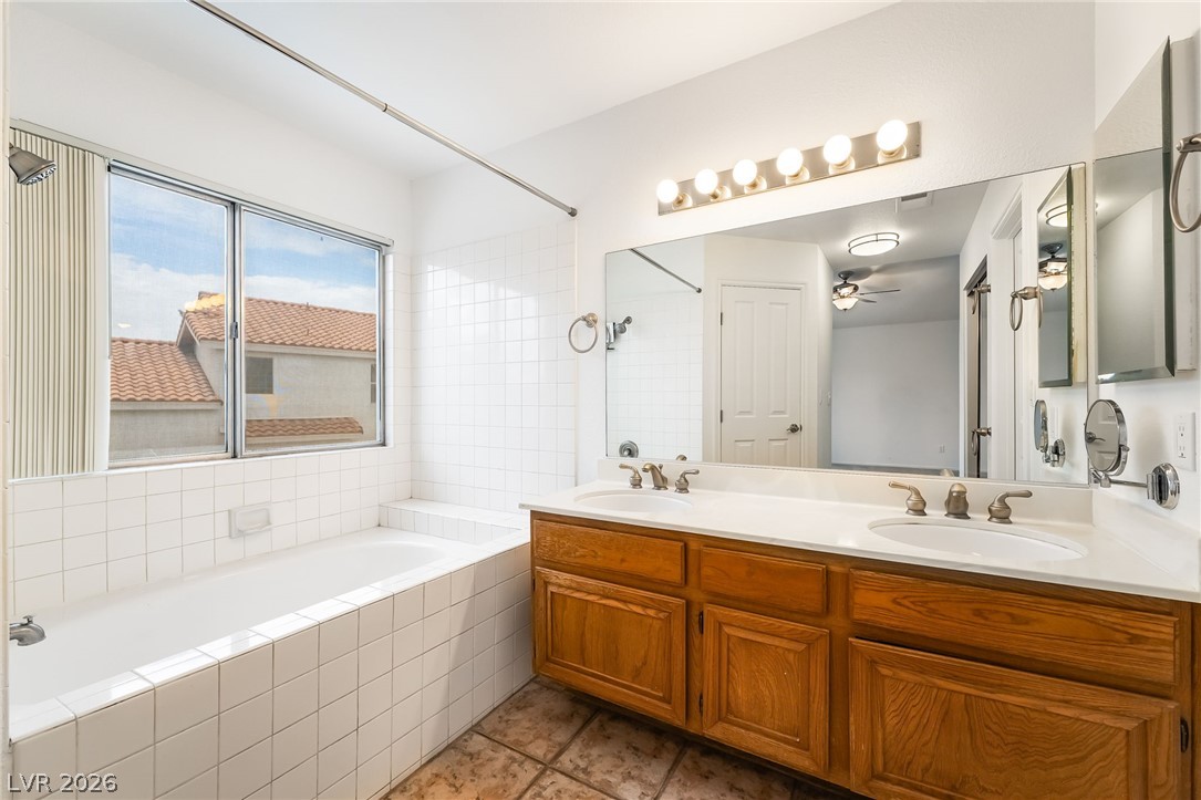 4767 Beaconsfield Street Las Vegas NV 89147