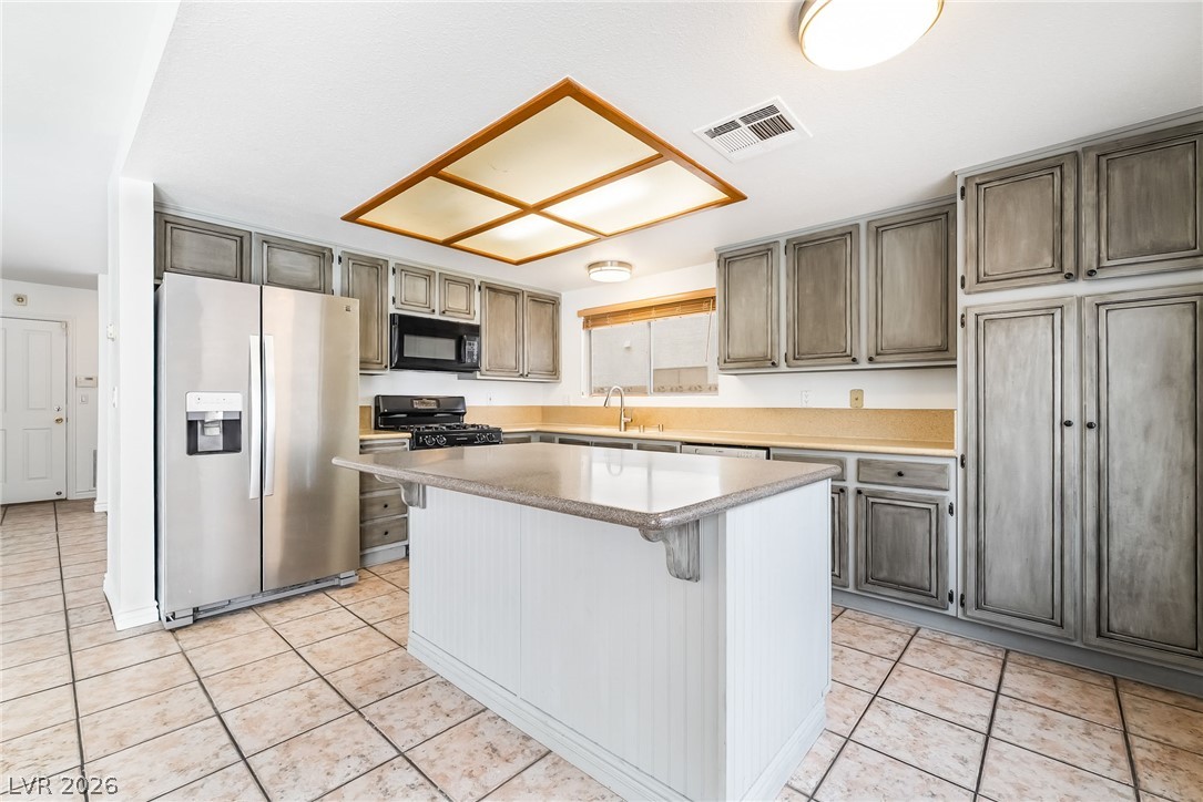 4767 Beaconsfield Street Las Vegas NV 89147