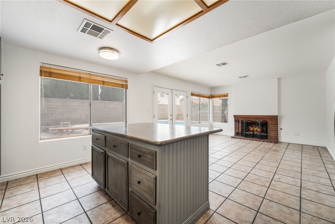 4767 Beaconsfield Street Las Vegas NV 89147